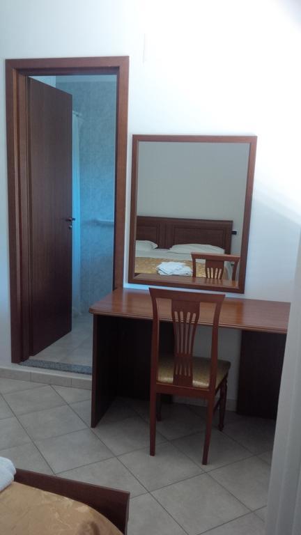 Del Riccio Hotel Martirano Chambre photo